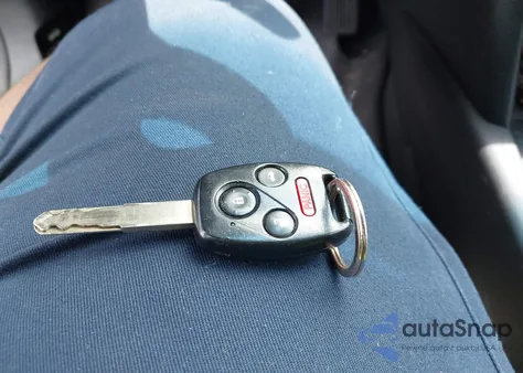 2011 Honda Accord 3.5 Ex-L from USA, damaged, VIN 1HGCP3F81BA016360